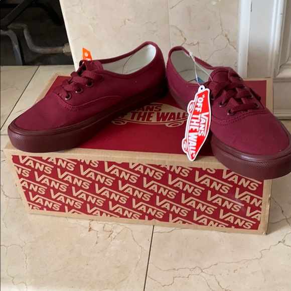 Vans shoes Burgundy Women’s 5 NWT - Picture 2 of 3
